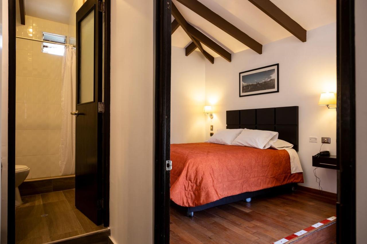 Hostal & Apartments El Triunfo Cusco Ngoại thất bức ảnh