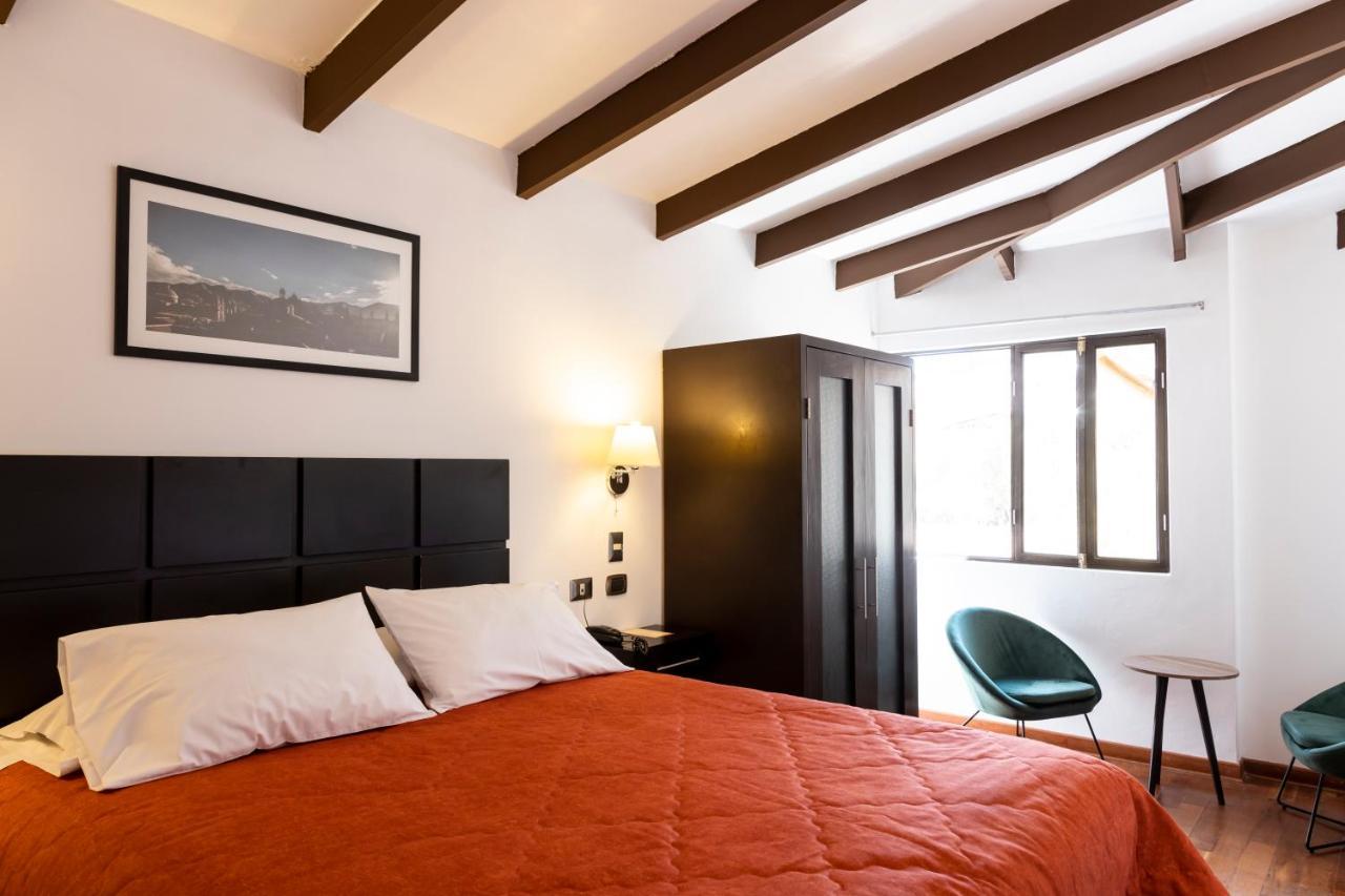 Hostal & Apartments El Triunfo Cusco Ngoại thất bức ảnh